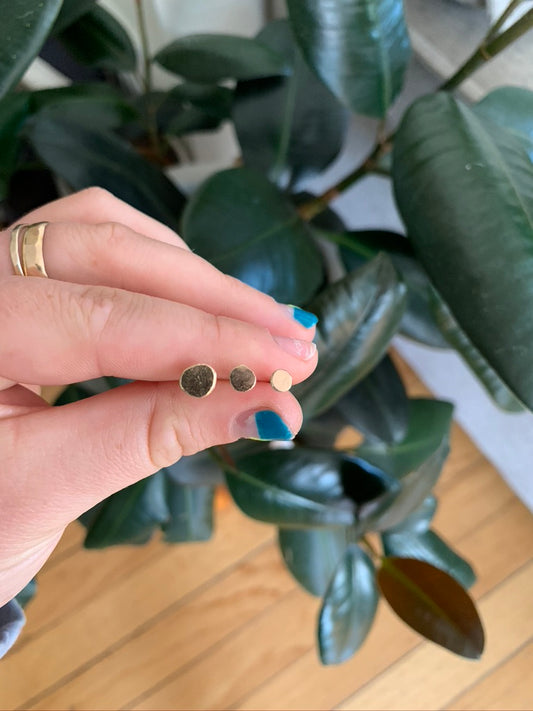 14k Yellow Gold Dot Studs